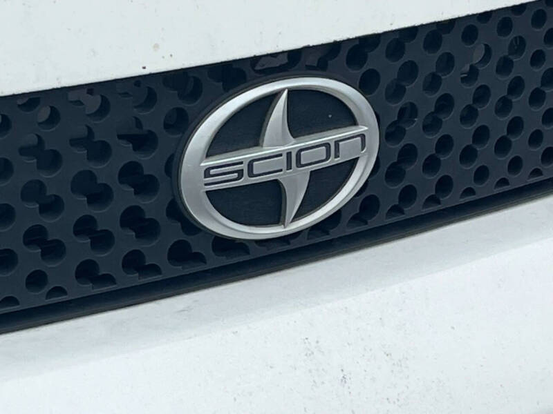 2008 Scion xB