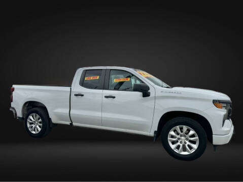 2022 Chevrolet Silverado 1500 Custom