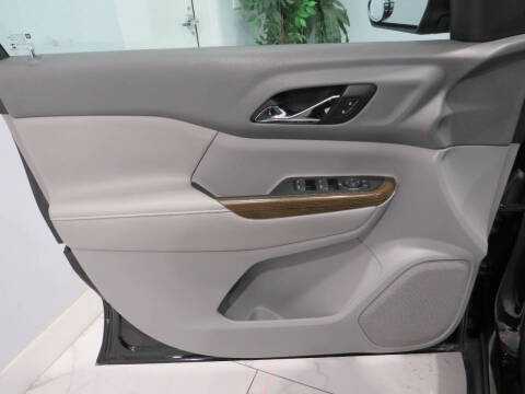 2017 GMC Acadia SLE-1