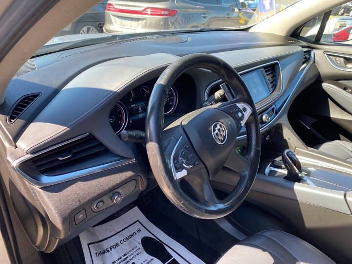 2019 Buick Enclave Essence