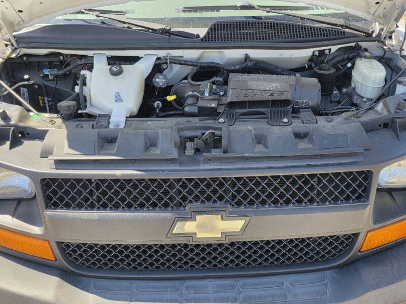2017 Chevrolet Express 2500