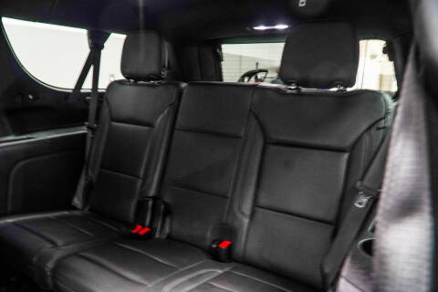 2024 Chevrolet Suburban LT