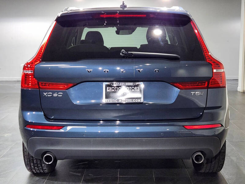 2021 Volvo XC60 T5 Momentum