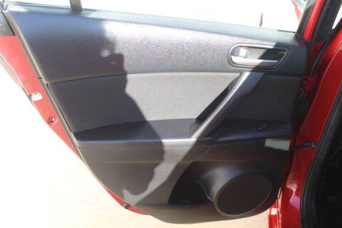 2013 Mazda MAZDA3 i Touring