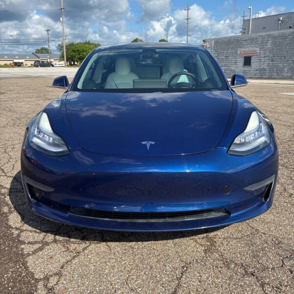 2020 Tesla Model 3 Standard Range Plus