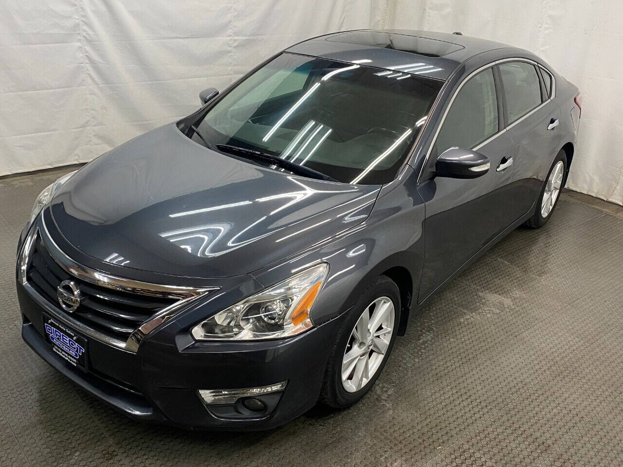 2013 Nissan Altima 2.5 SV 4dr Sedan - Gray exterior view 5