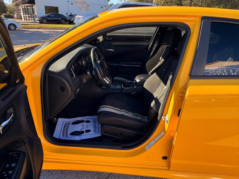 2012 Dodge Charger SRT8 Super Bee
