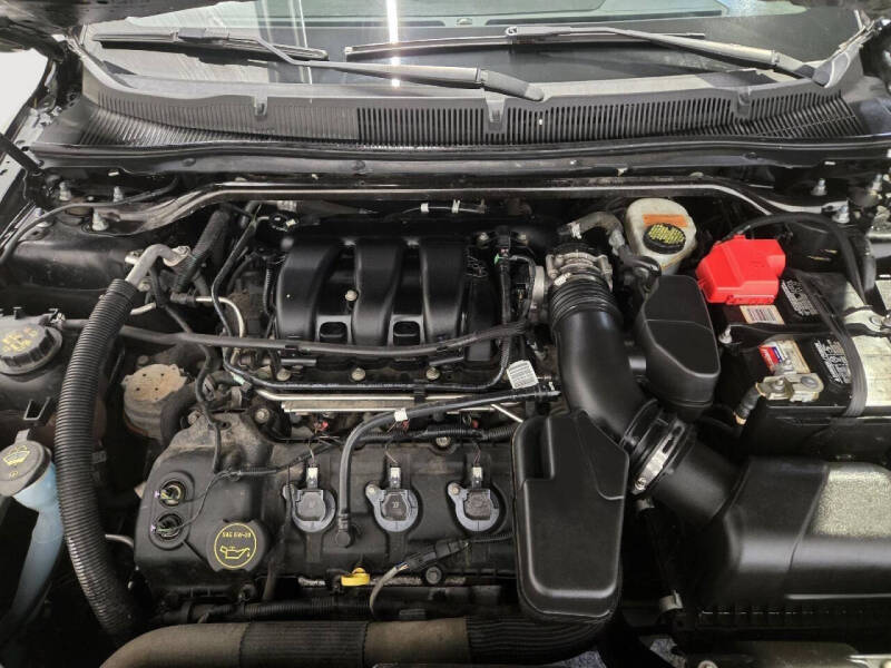 2018 Ford Taurus SEL