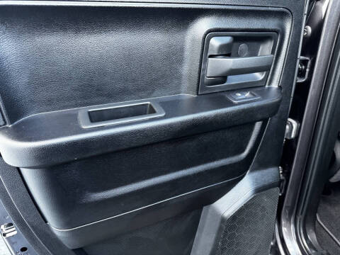 2022 RAM 1500 Classic Express