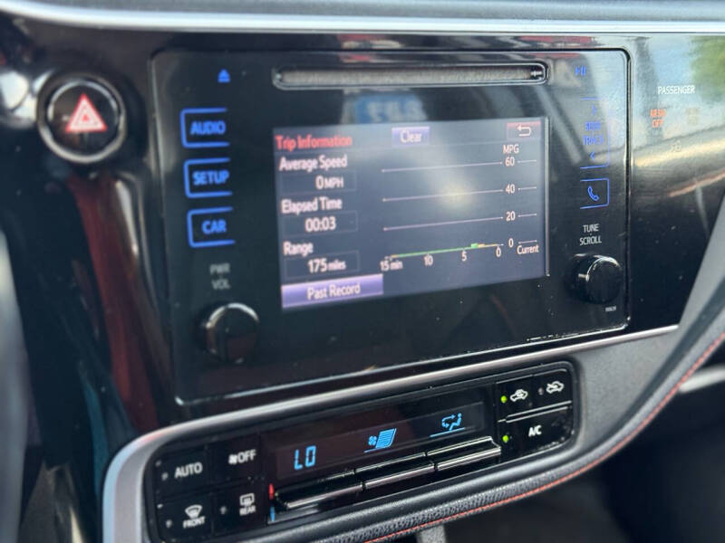 2017 Toyota Corolla SE