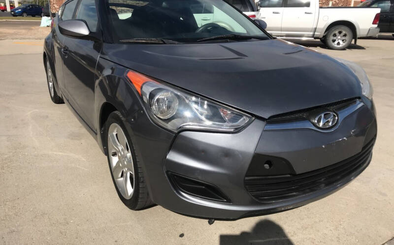 2012 Hyundai Veloster for sale at Tiger Auto Sales in Guymon OK