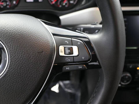 2021 Volkswagen Passat SE