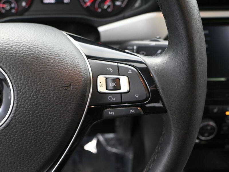 2021 Volkswagen Passat SE