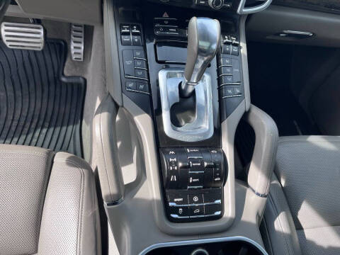 2013 Porsche Cayenne S