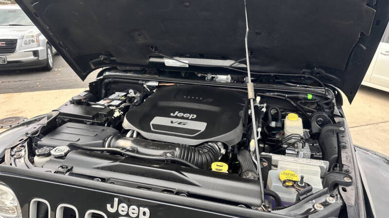 2016 Jeep Wrangler Unlimited Sahara