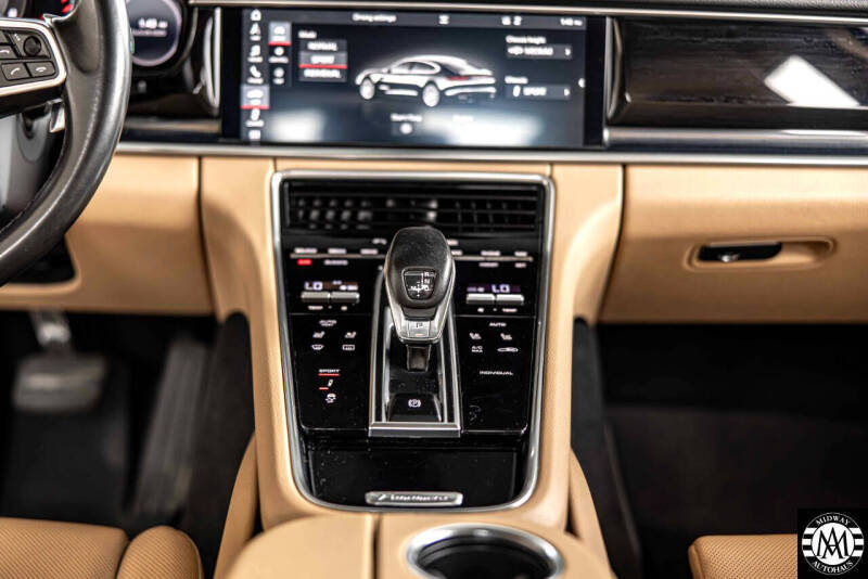 2018 Porsche Panamera