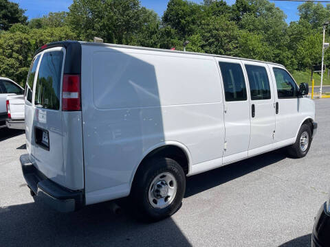 2018 Chevrolet Express 2500