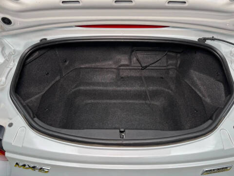 2016 Mazda MX-5 Miata Club