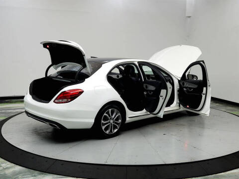 2016 Mercedes-Benz C-Class