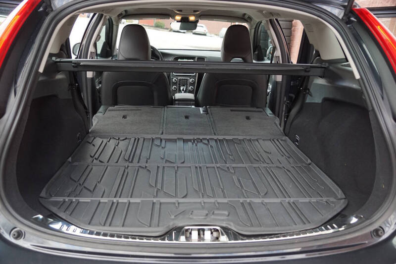 2016 Volvo V60 T5 Drive-E Premier