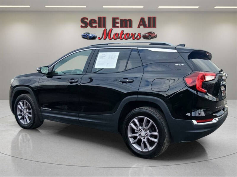 2024 GMC Terrain SLT