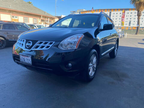 2013 Nissan Rogue for sale at Ronnie Motors LLC in San Jose CA