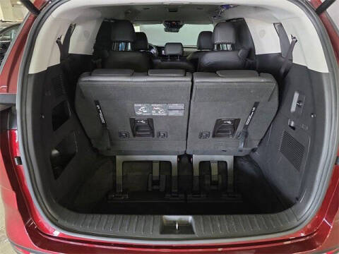 2024 Kia Carnival EX