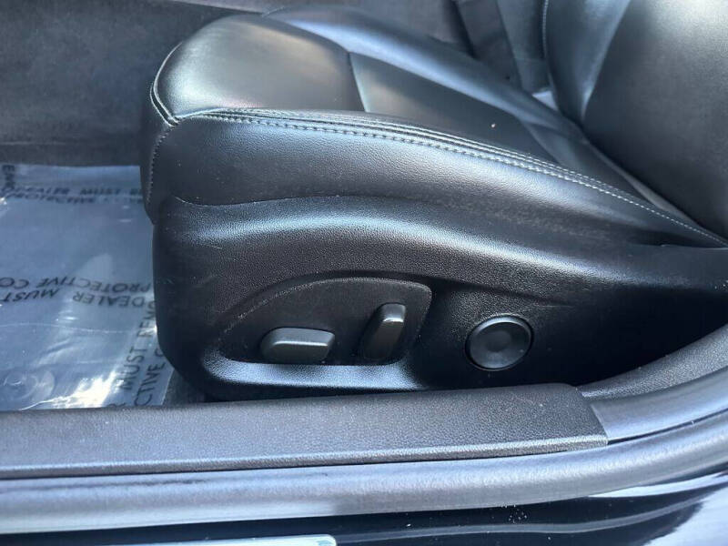 2023 Cadillac CT4 Luxury