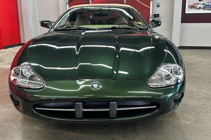 1997 Jaguar XK8