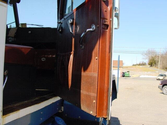 1964 Autocar Wrecker