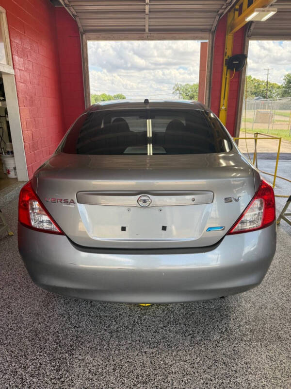 2012 Nissan Versa