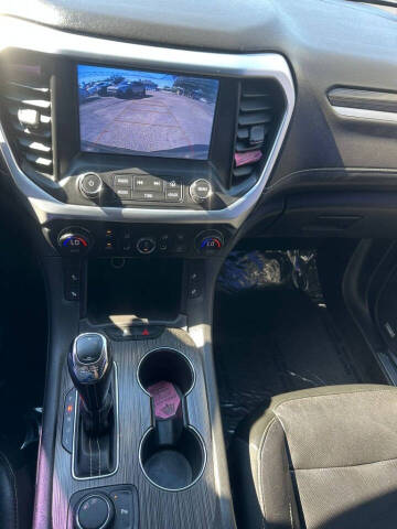 2019 GMC Acadia SLT-1