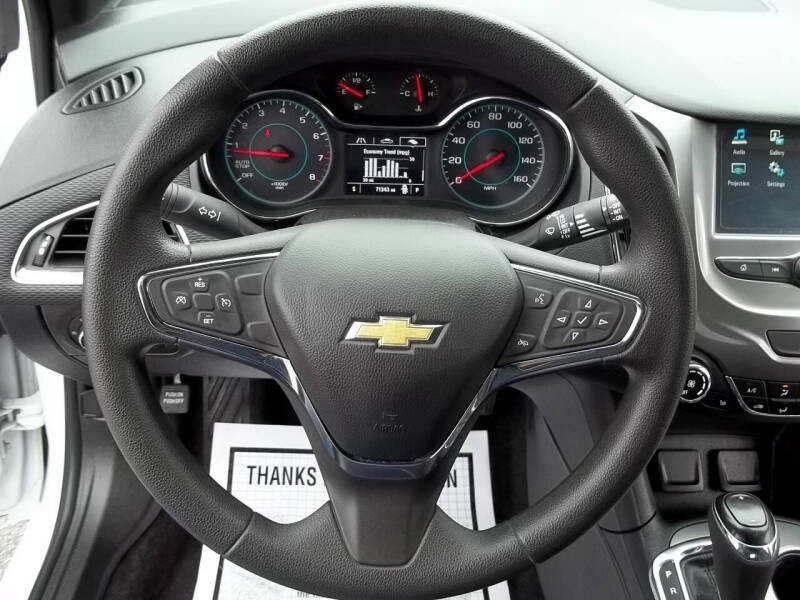 2017 Chevrolet Cruze LT Auto