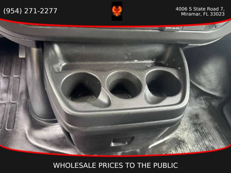2022 Chevrolet Express 2500