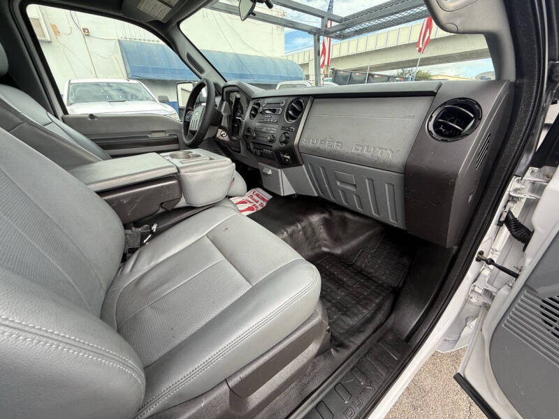 2015 Ford F-350 Super Duty XL