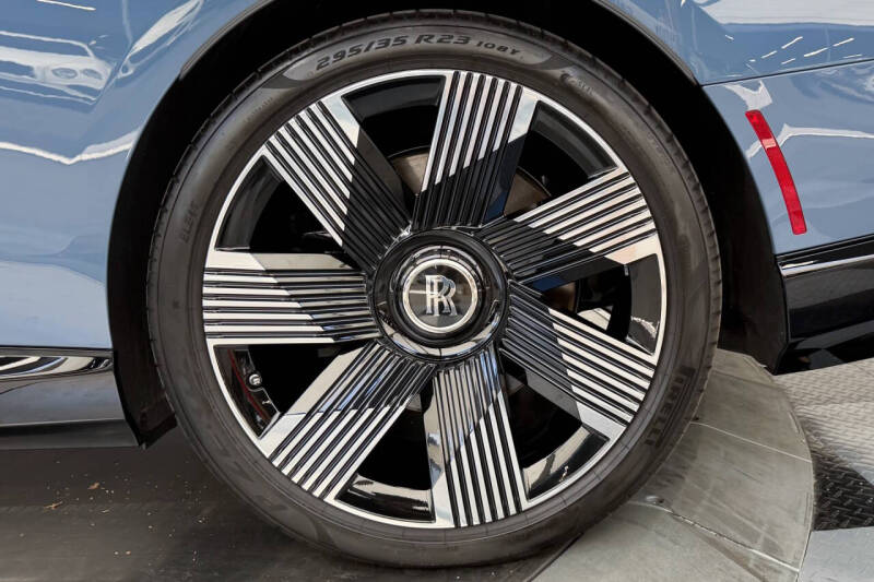 2024 Rolls-Royce Spectre