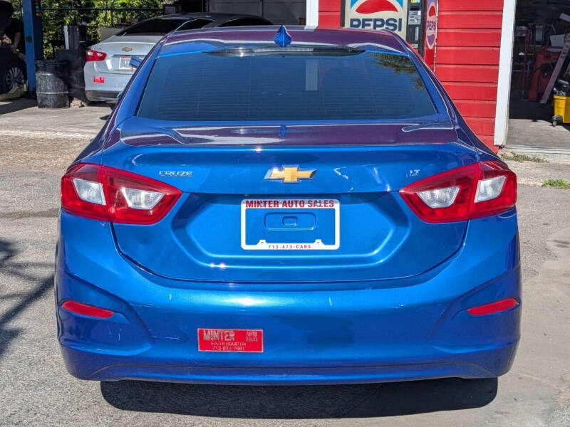 2017 Chevrolet Cruze LT Auto