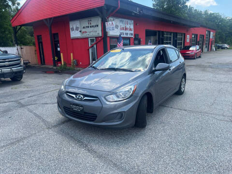 2013 Hyundai Accent GS