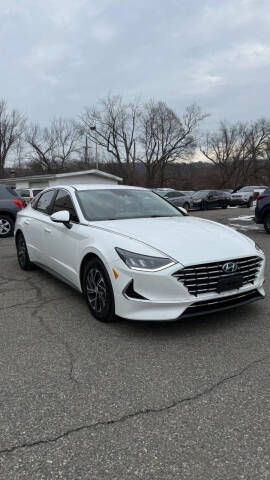 2022 Hyundai Sonata Hybrid Blue