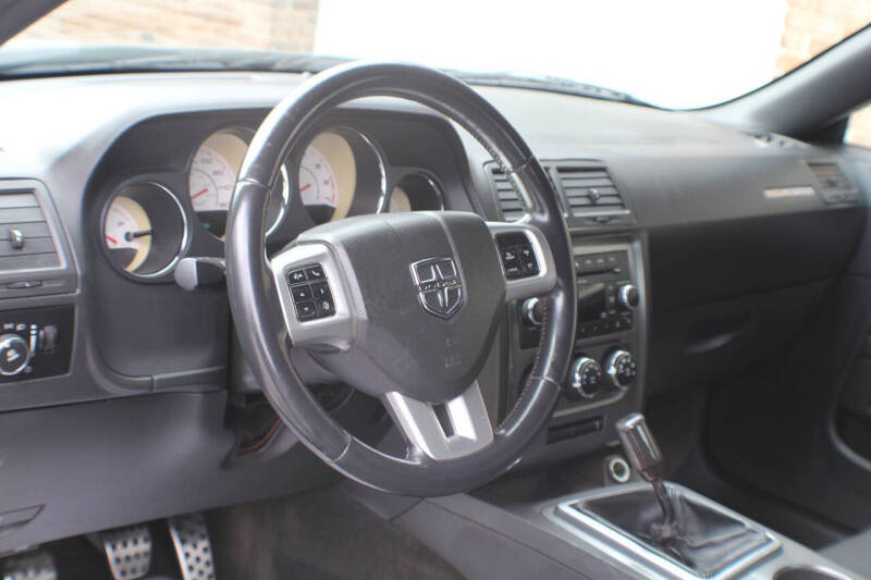 2011 Dodge Challenger R/T