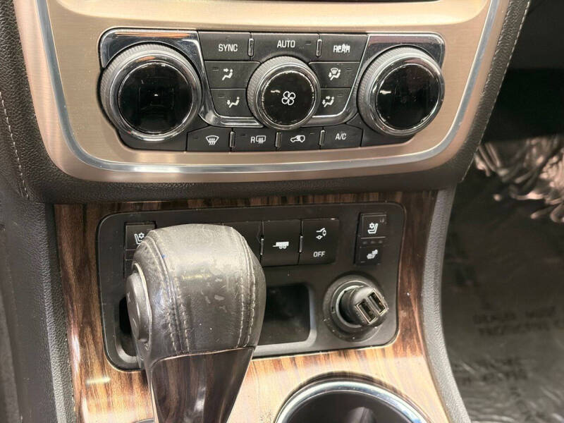 2014 GMC Acadia Denali