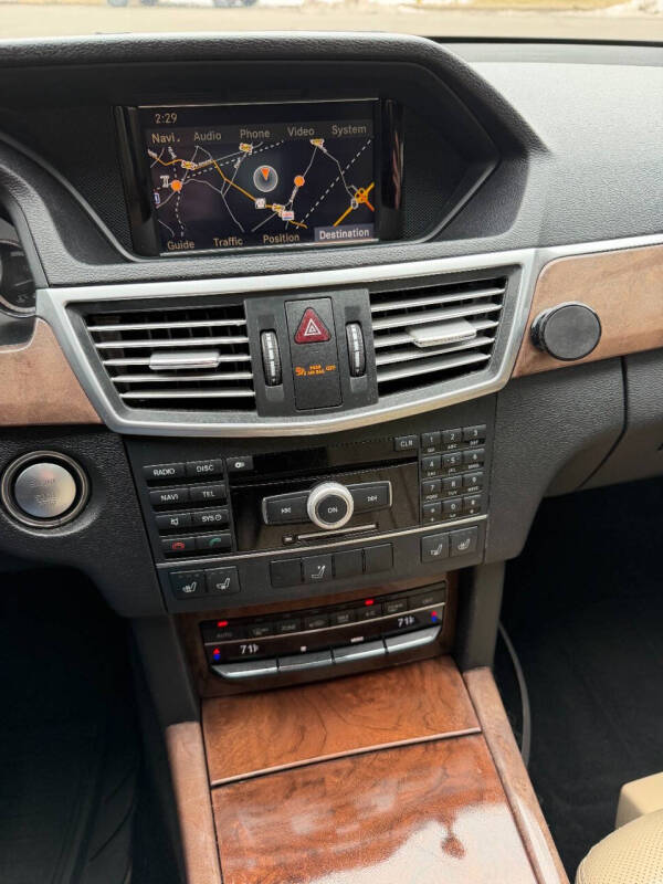2011 Mercedes-Benz E-Class E 350 Luxury 4MATIC