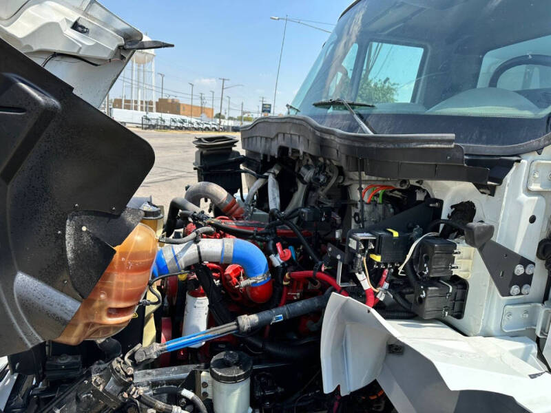 2016 International DuraStar 4300