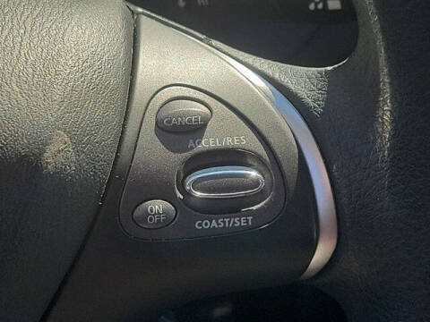 2020 Nissan Pathfinder S