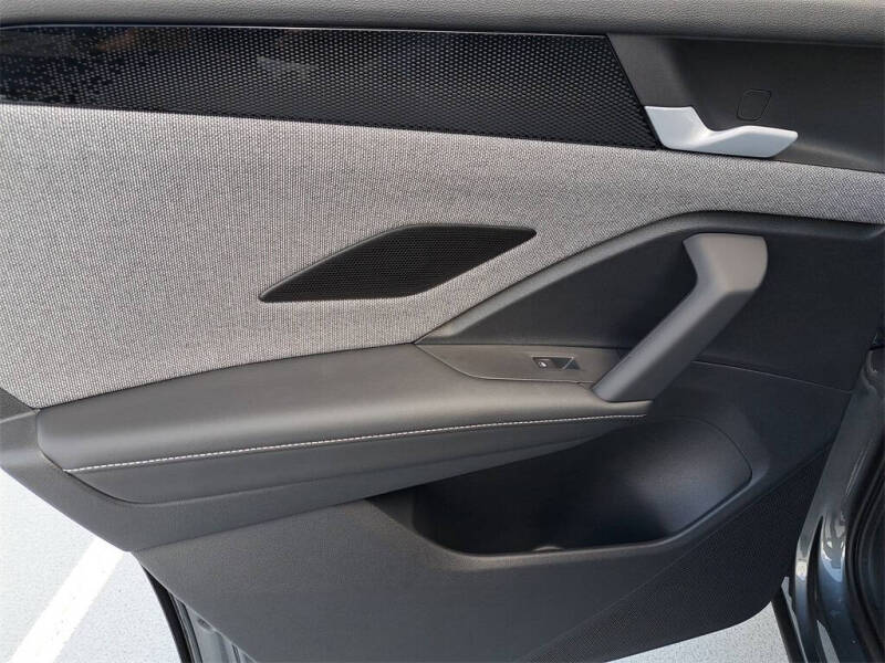 2025 Volkswagen Tiguan S 4Motion