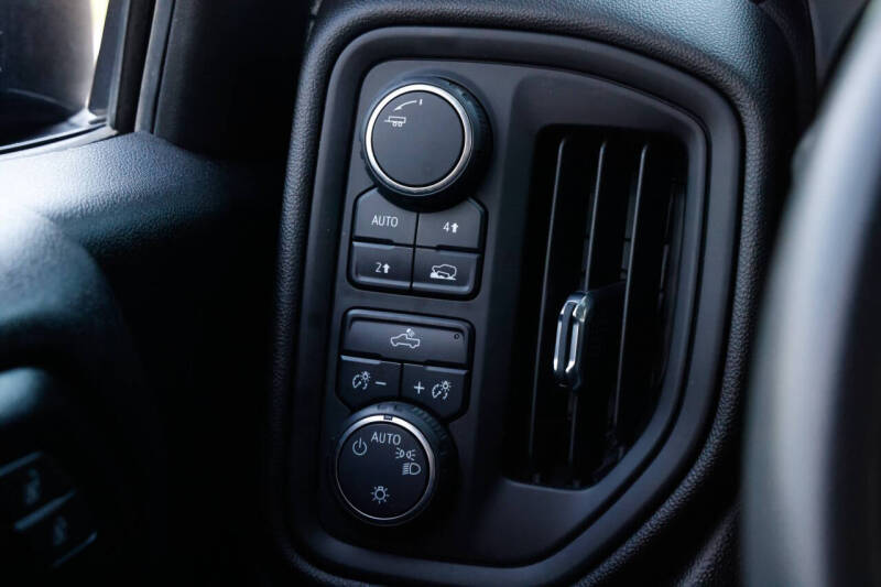 2020 Chevrolet Silverado 1500 Custom