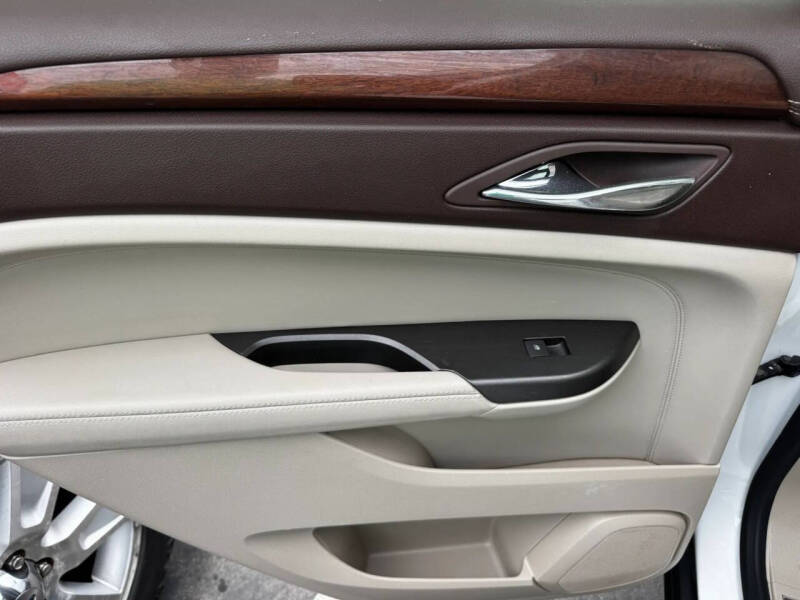 2012 Cadillac SRX Luxury Collection