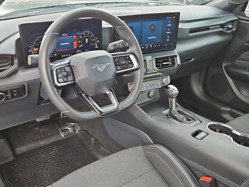 2024 Ford Mustang EcoBoost