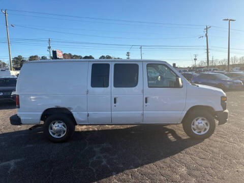 2010 Ford E-Series E-250