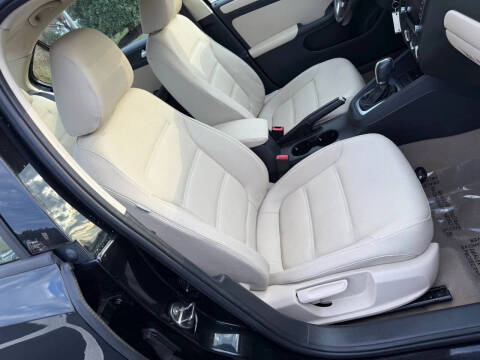 2012 Volkswagen Jetta